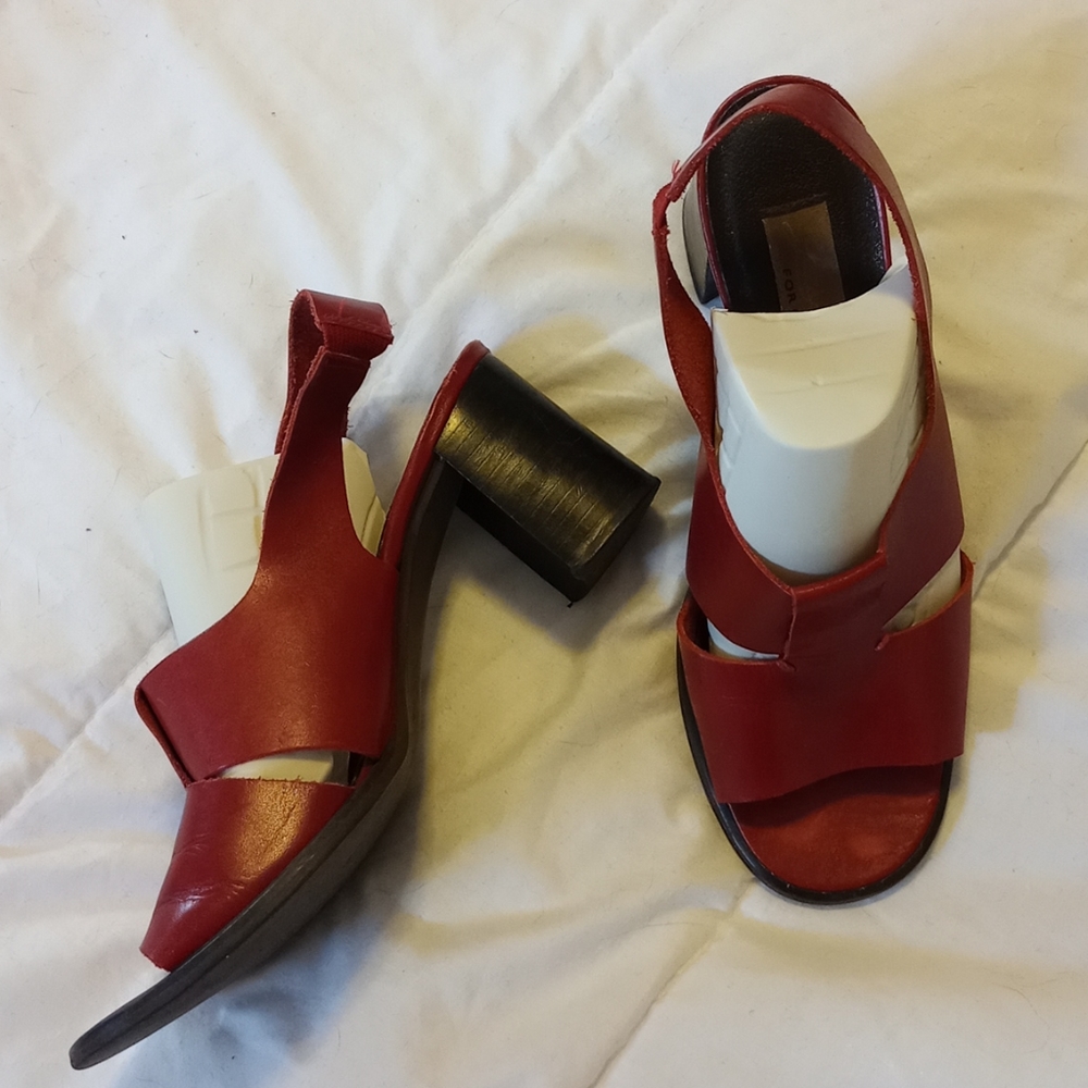 Red Leather Slingback Sandals - Picture 2 of 4